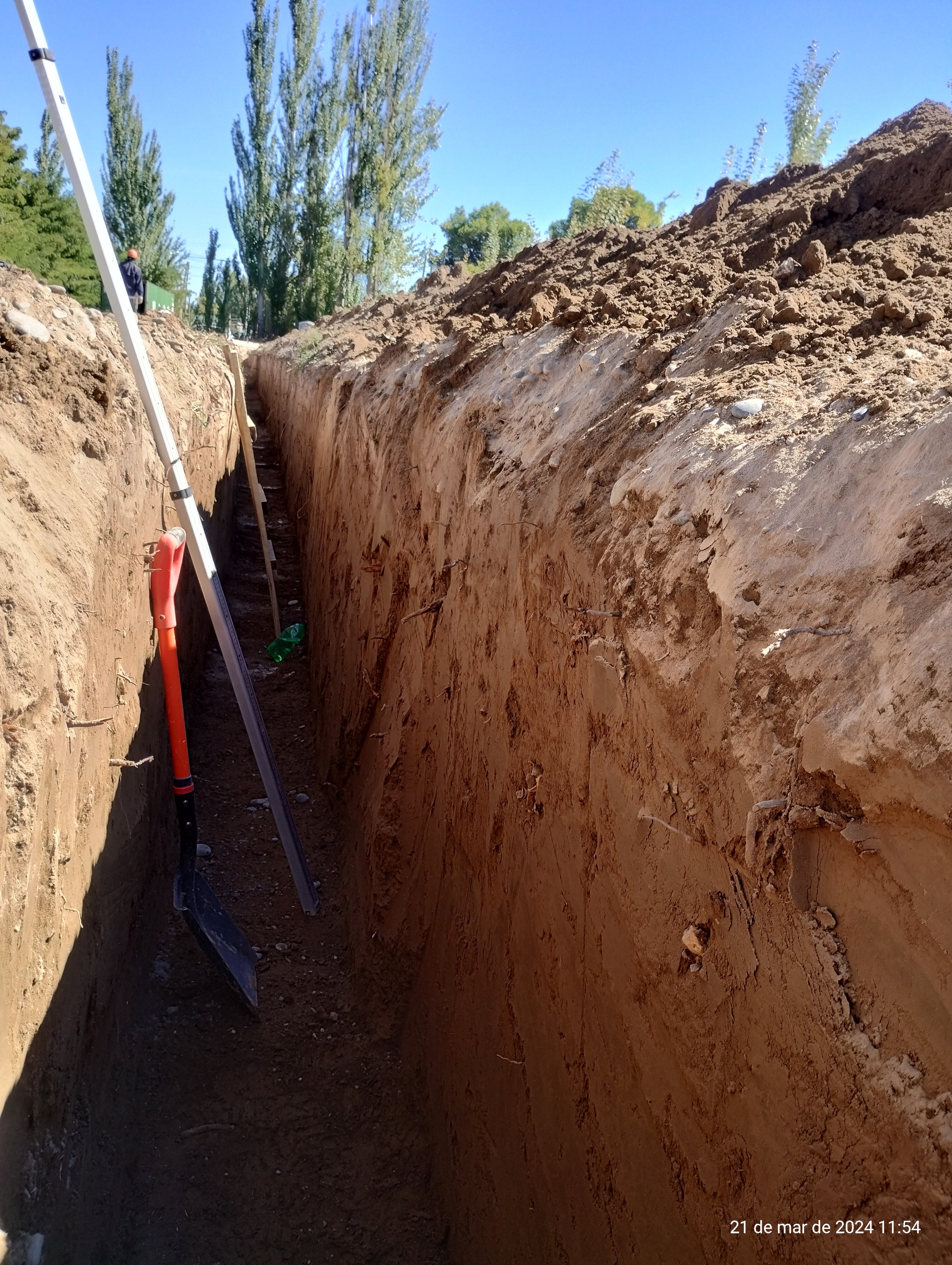 Excavación de zanjas para tuberías